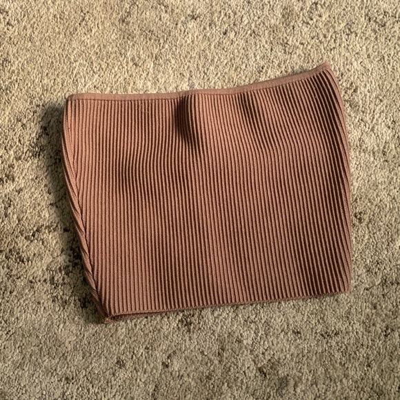 Aritzia babaton sculpt ribbed boob top size xs - Picture 1 of 3